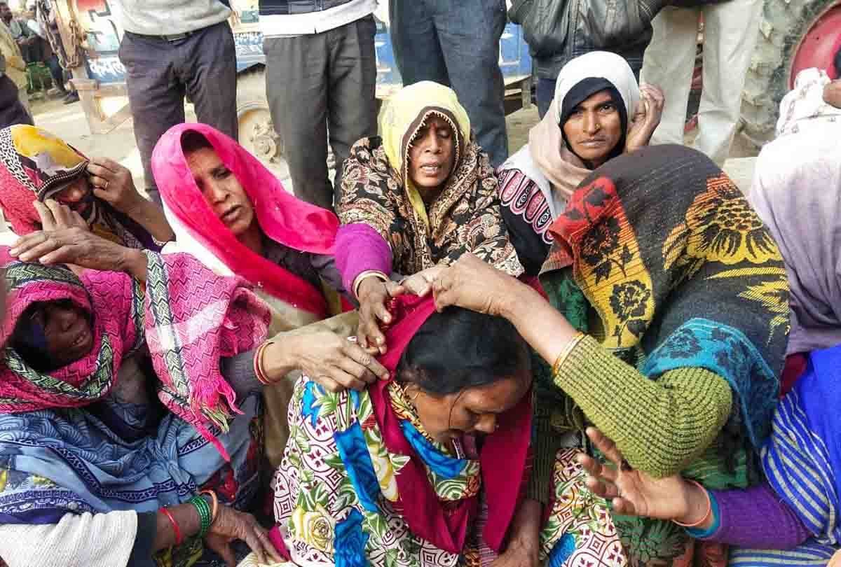 UP: Lover and girlfriends wanted to get married, parents decide the relationship elsewhere, both hanged