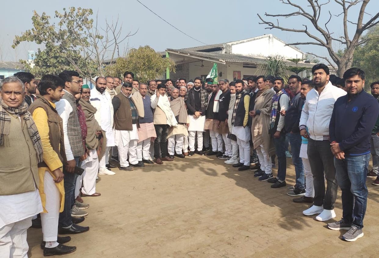 Farmers' batch left for Ghazipur after furore from police