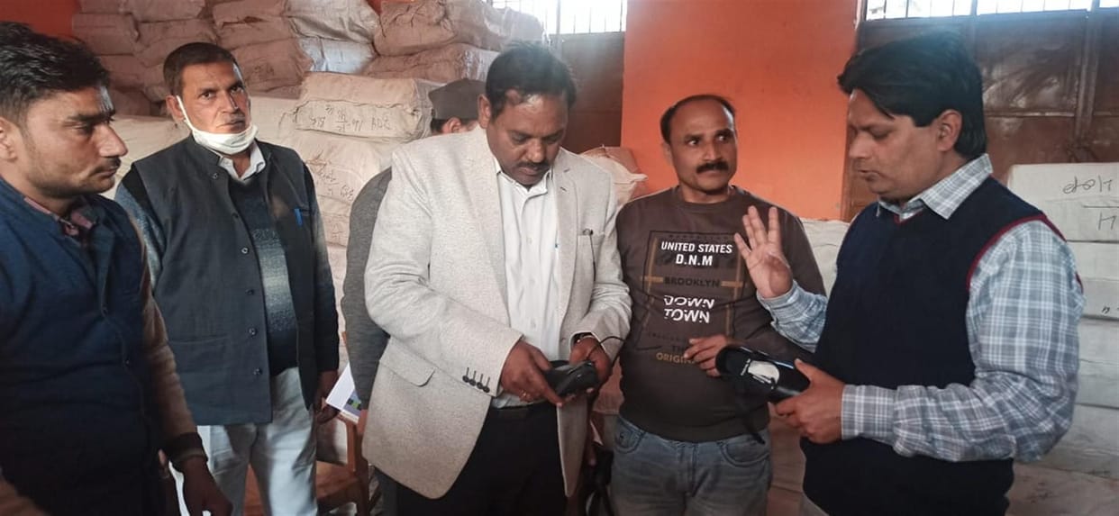 Hathras: Shortcomings found in shoes and socks for distribution