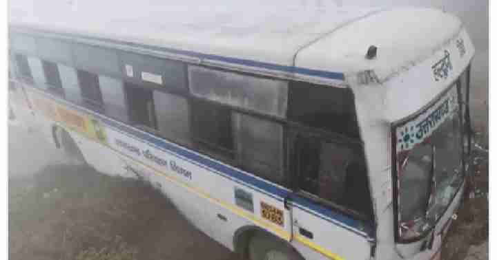 Ten people injured after bus overturned into a ditch along the highway
