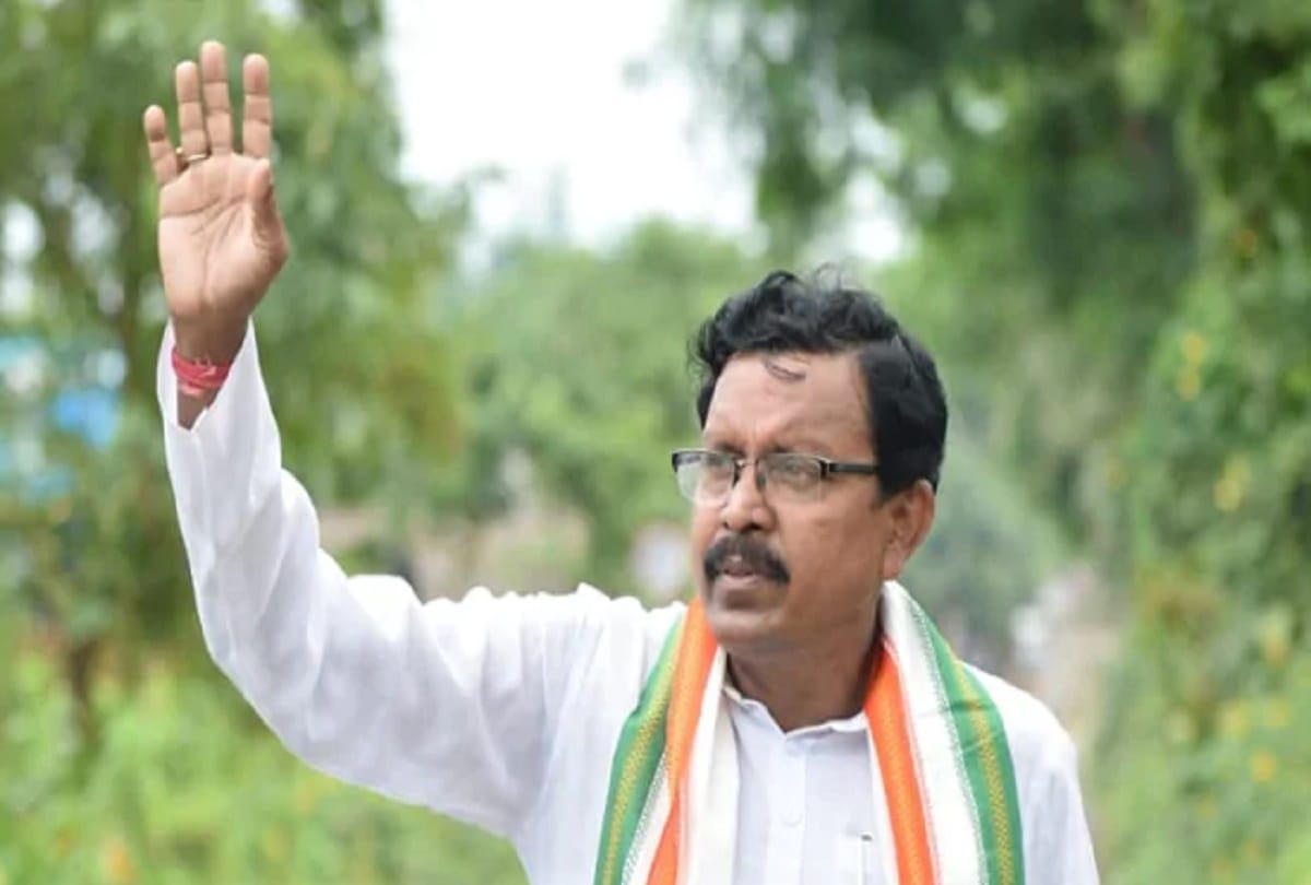 Diamond Harbour MLA Dipak Haldar joins BJP at public meeting in Baruipur, West Bengal