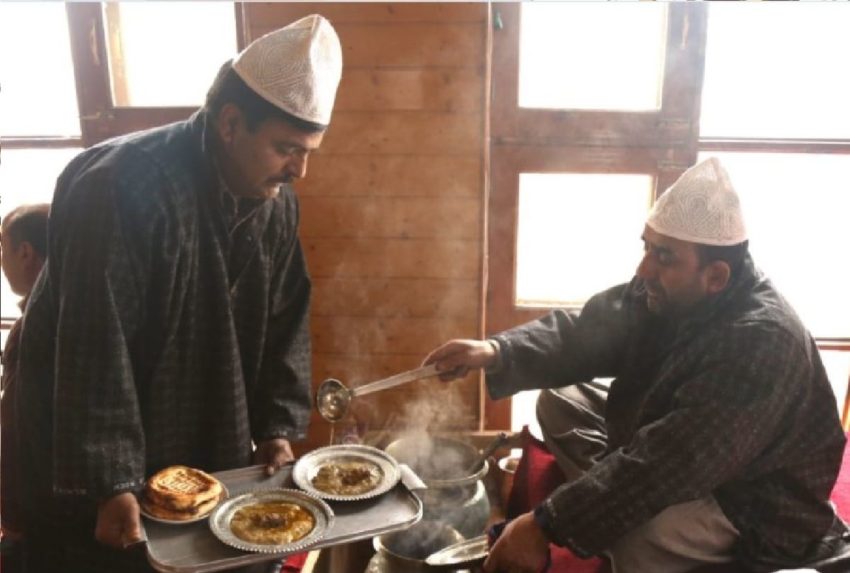 Kashmiri cuisine: Harisa of kashmir, that goes well with every mood