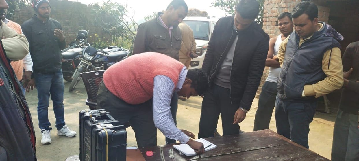 Thieves took away 40 thousand cash and jewelry