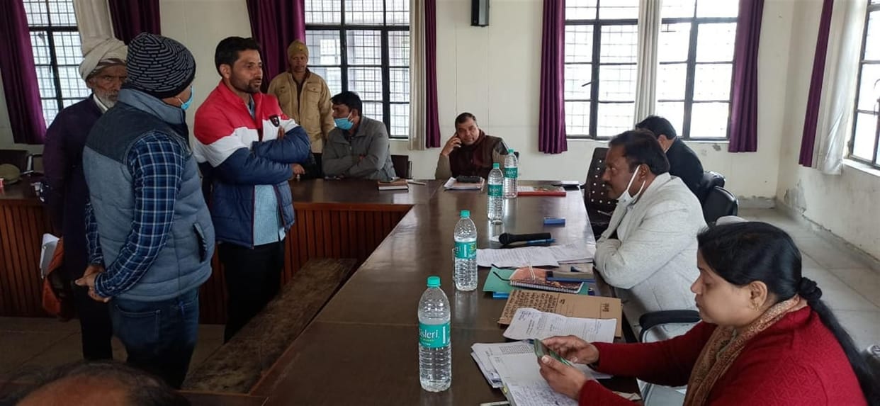 Hathras: Add outsiders names to voter list, remove original residents