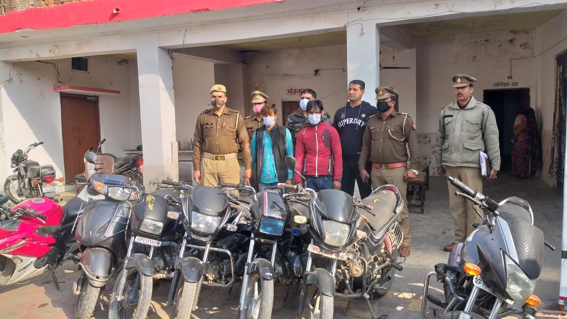 Two interstate miscreants caught after encounter, seven bikes recovered