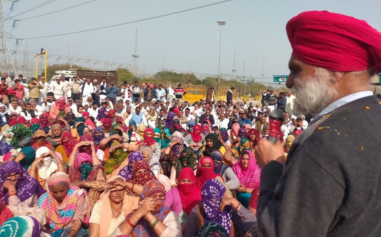 Shaheed Bhagit singh's nephew demand that govt recall three agreeculture law