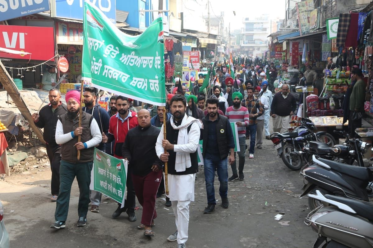 Fury march organized in support of farmer movement