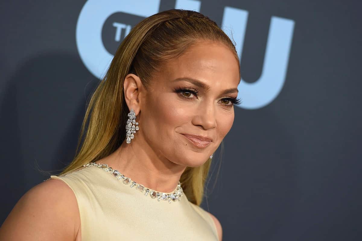 Jennifer Lopez to star as deadly assassin in Netflix The Mother