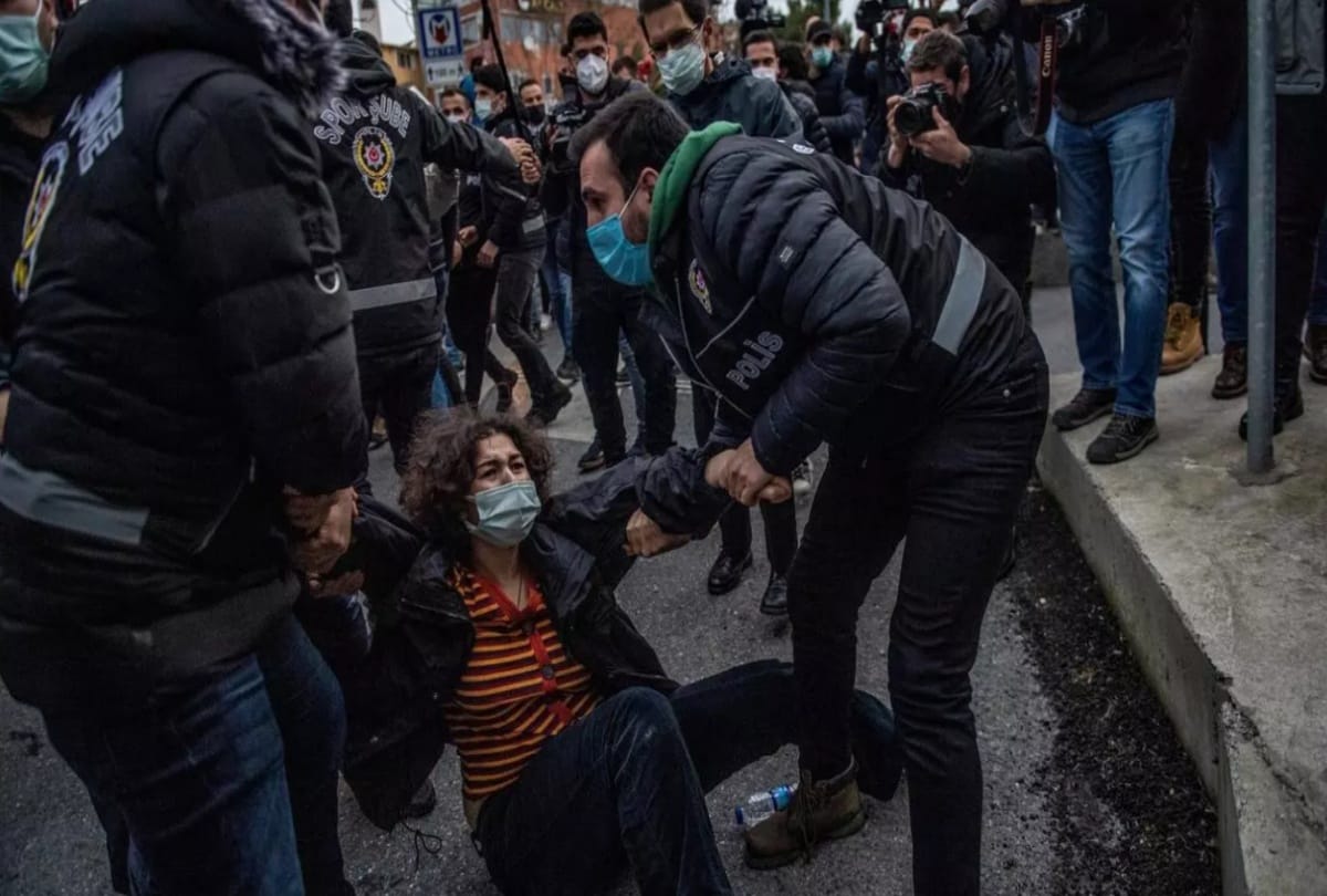 Four people were arrested depicting Islam holiest site with pictures of LGBT rainbow flag during rally at Istanbul
