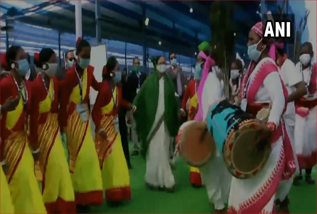 West Bengal CM Mamata Banerjee dances during a mass marriage ceremony in Falakata of Alipurduar district