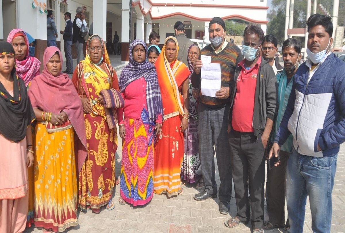 Ration Card Made For Family Food Complaint Came In Telsil Divas Agra