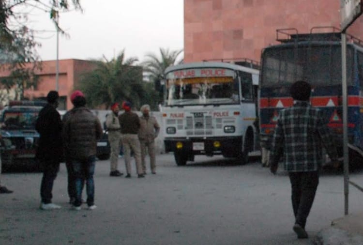 Mohali Crime News: 76 accused of gambling and prostitution on four-day police remand