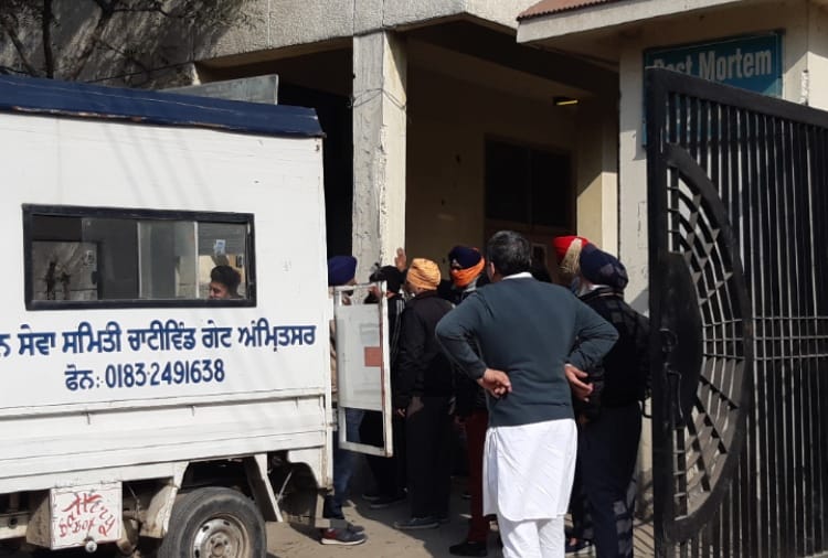Punjab: Financer Commits Suicide After Shooting his Wife And Daughter In Amritsar