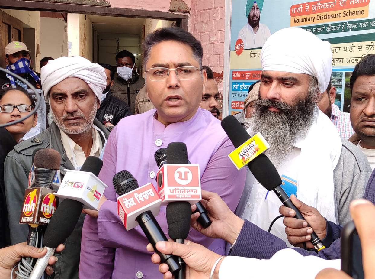 Potential candidate kidnapped from crowded court, Sunam, Sangrur