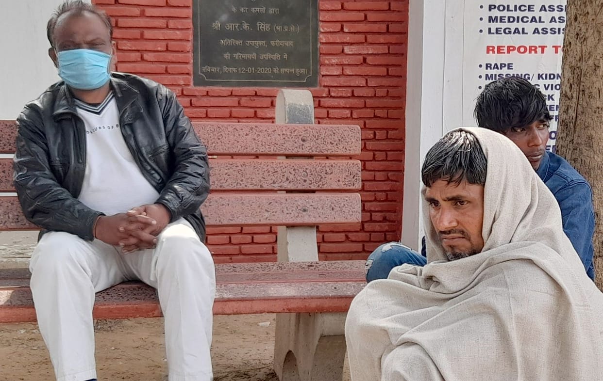 half burned dead body found in ballabhgarh sector-3
