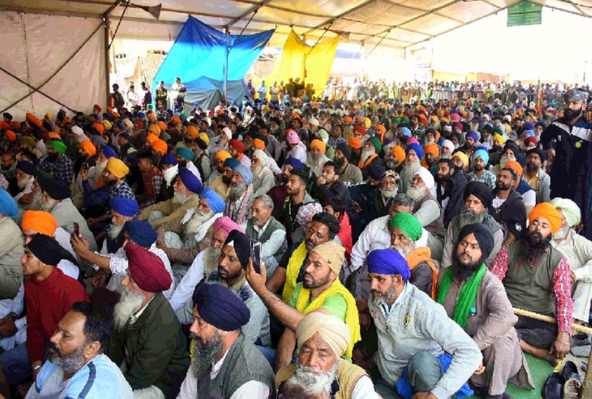 Farmers at Singhu border facing trouble due to lack of water and toilet