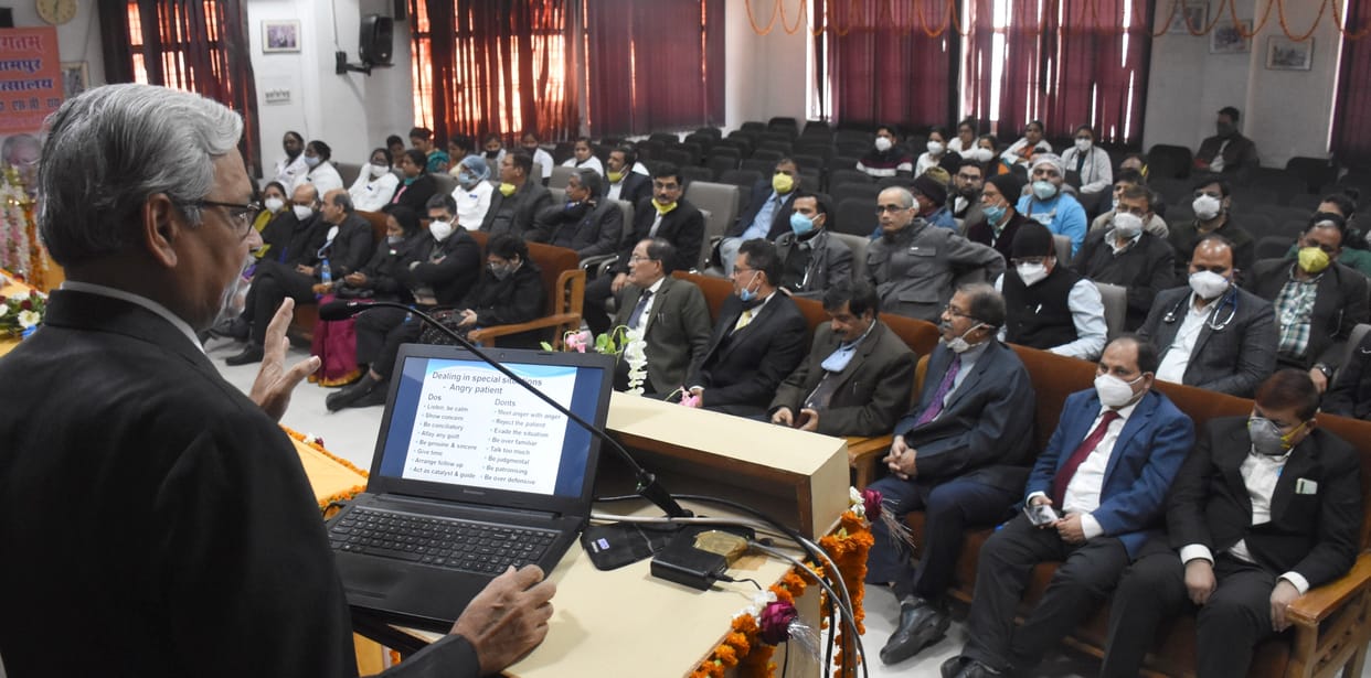 microbiology lab may be opened soon in Balrampur hospital