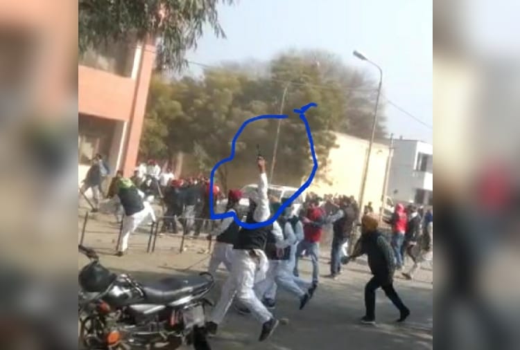 Jalalabad violence case : Case against six Akali leaders and sixty unknown workers of Congress