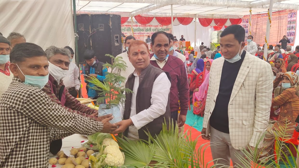 Farmers adopted modern methods of farming to increase income