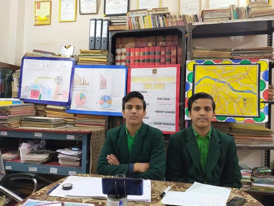 Project of twin brothers of Jaunpur selected for national competition