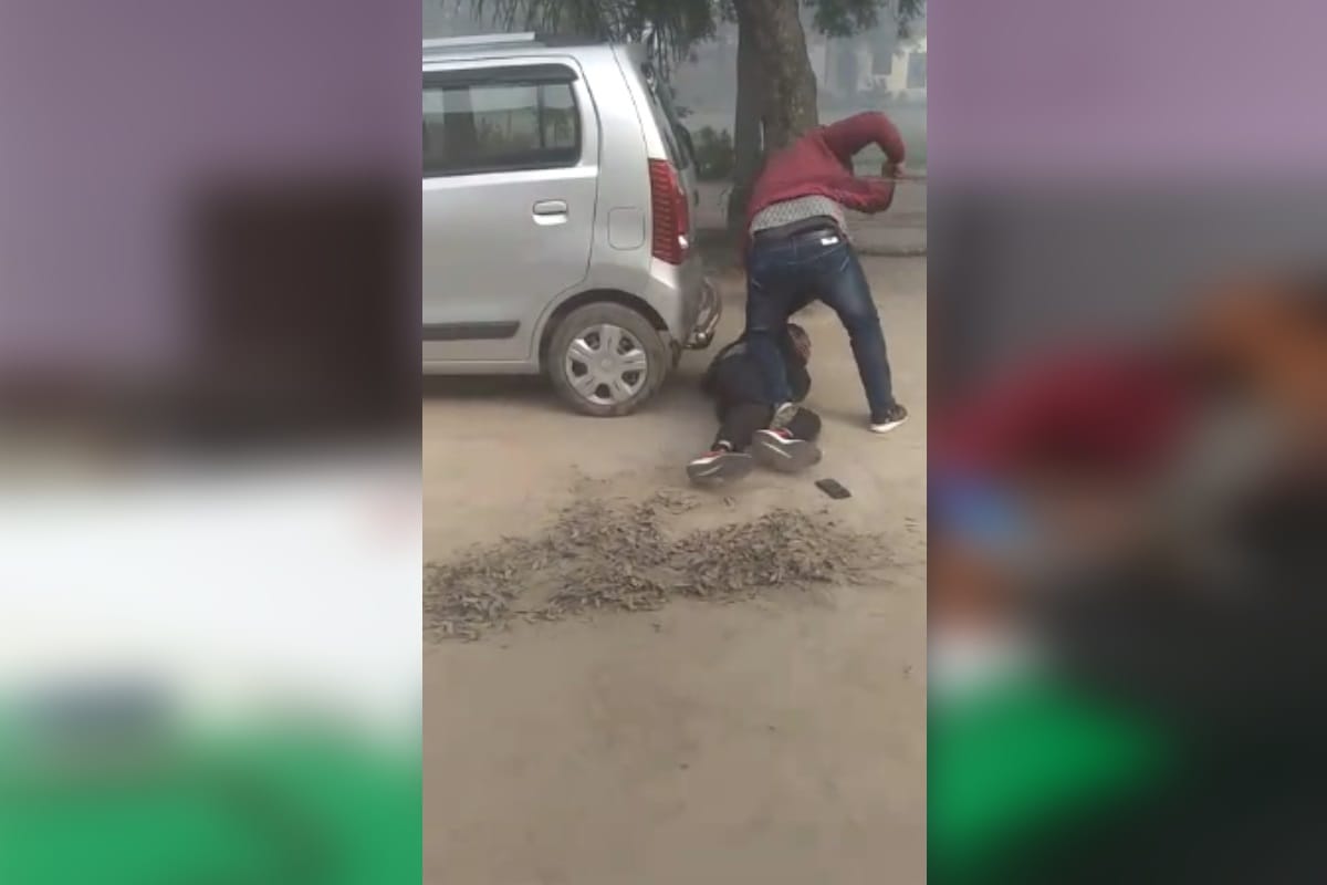 Meerut News: A teacher is beaten up by a teacher in Meerut and see photos