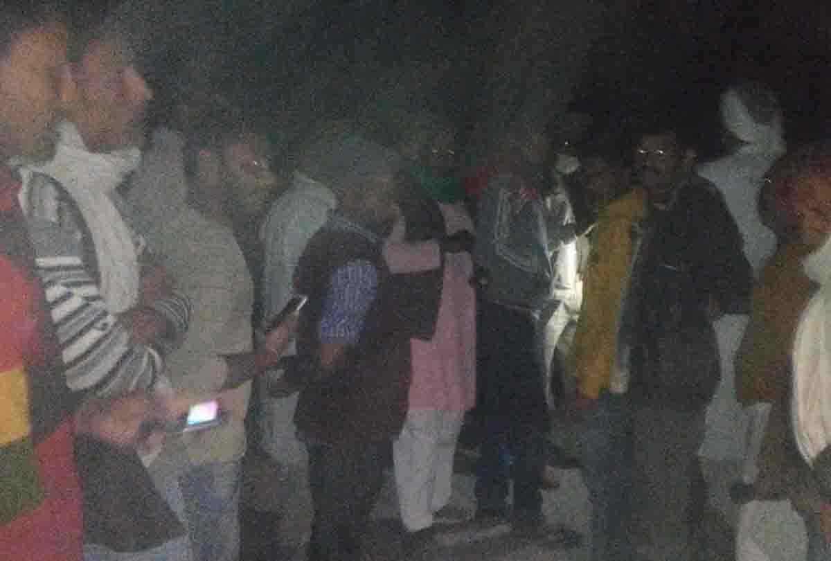 UP: Saraf shot dead in Banda, robbers attacked on his way, looted jewelry