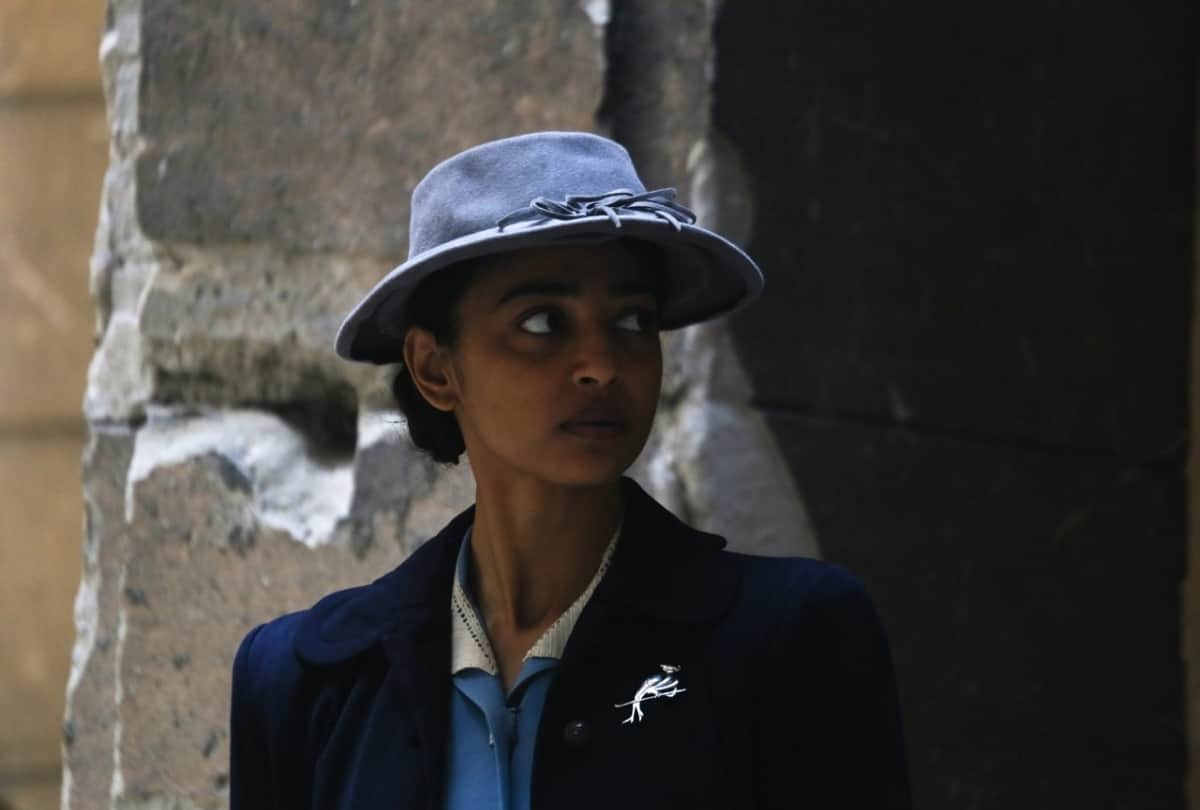 Radhika Apte returns to india after 10 months completing quarantine before meeting parents in pune