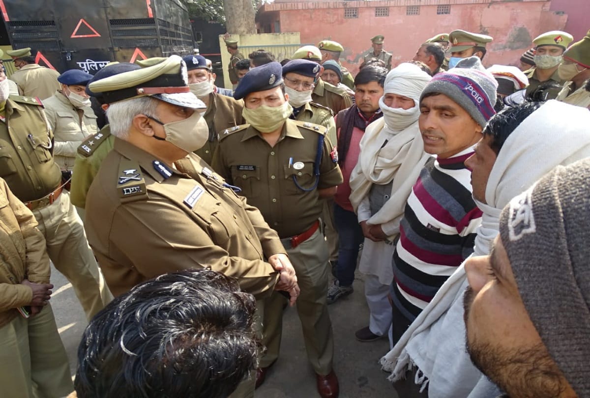 Bulandshahr News: PAC jawan Praveen father said that every time he used to ask Parental safety on phone
