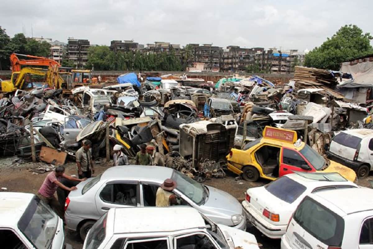 Union government earmarks Rs 2000 crore for States to scrap old vehicles News in Hindi