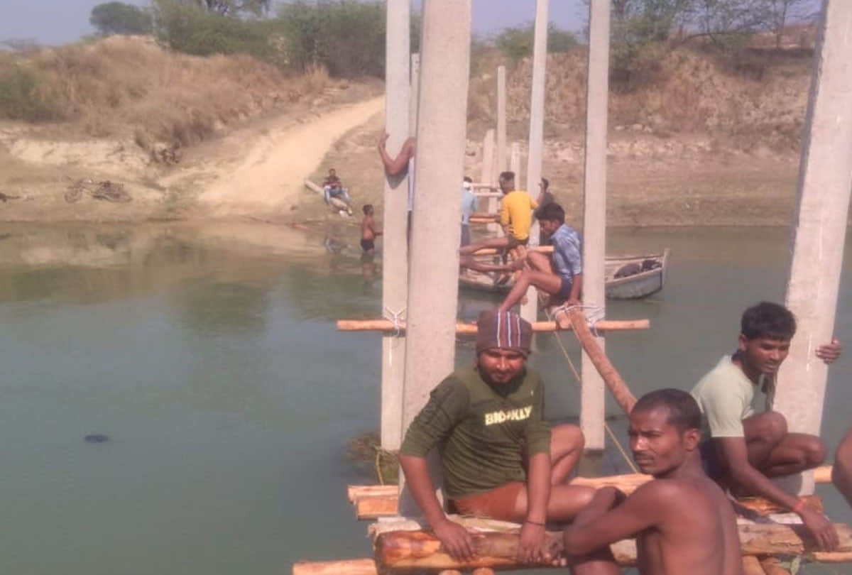 Villagers started building bridges on Rind river themselves