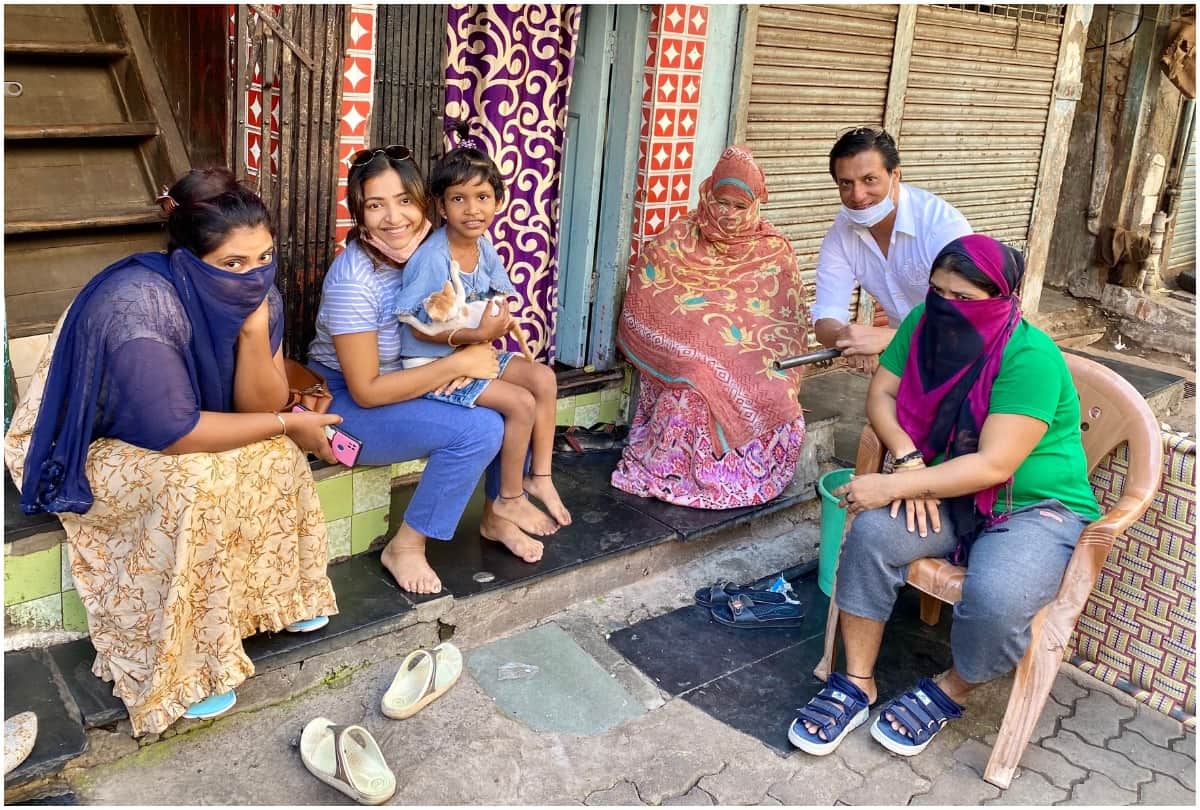 Shweta Basu Prasad Visits Mumbai Red Light Area to prep For Her Role In Madhur Bhandarkar's Next Film