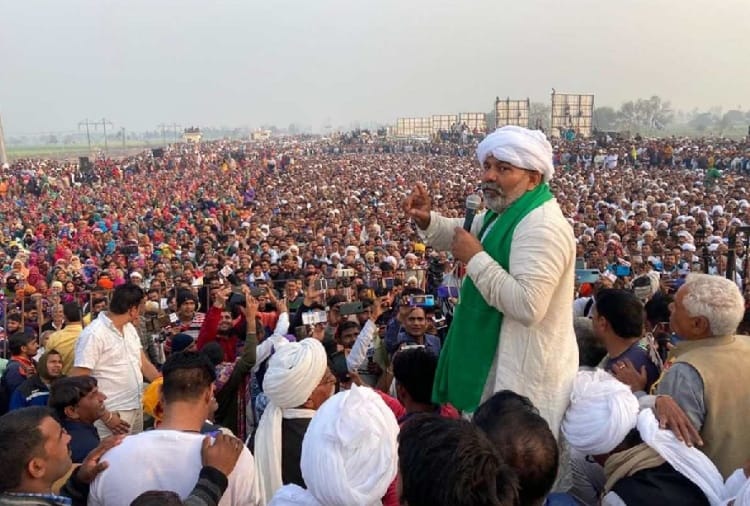 A video of farmer leader Gurnam Singh Chaduni goes viral on Social media