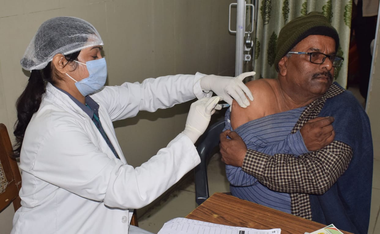 1921 introduced corona vaccine