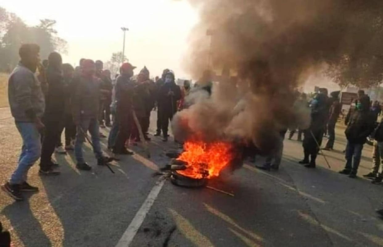 Prachand supporters shut down in Nepal