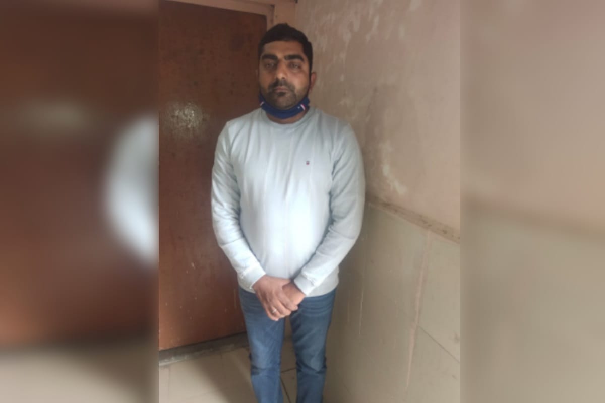 Meerut News: Director Sanjay Bhati's uncle Videsh Bhati have arrested