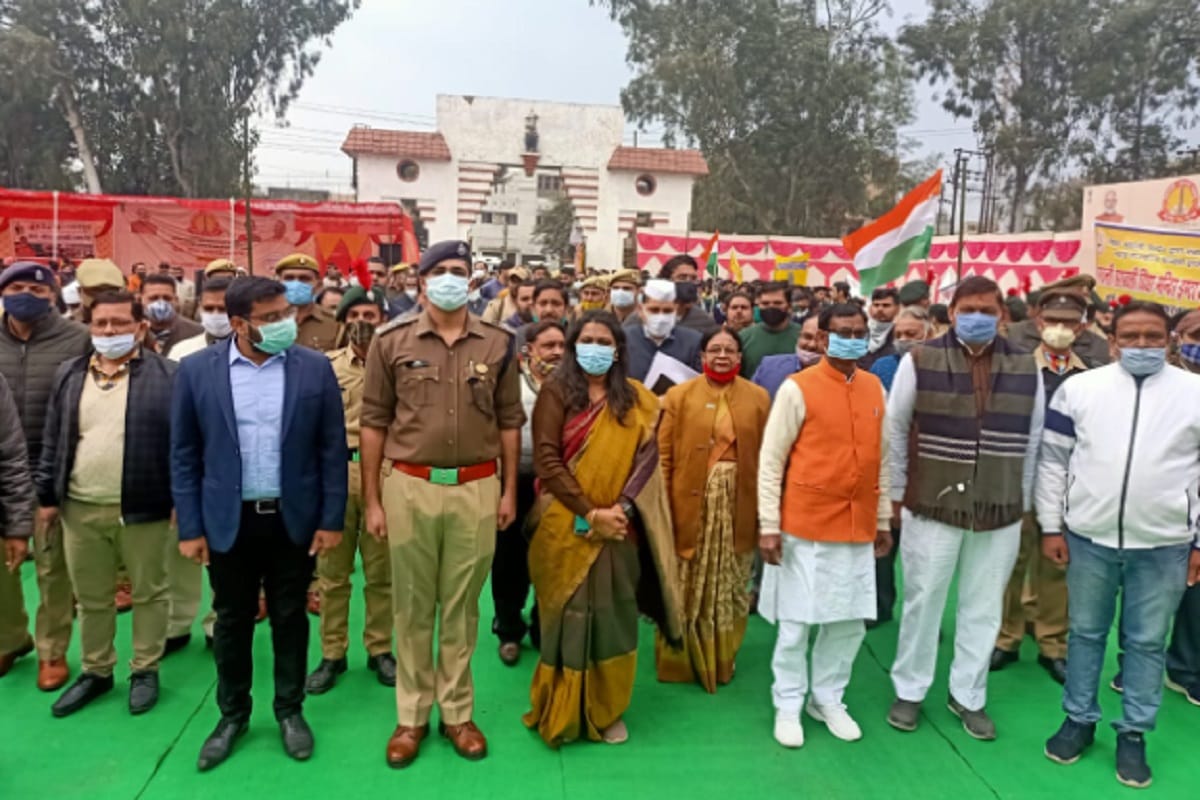 Programs on Chauri Chaura Shatabdi celebrations has organized in the districts of Western Uttar Pradesh