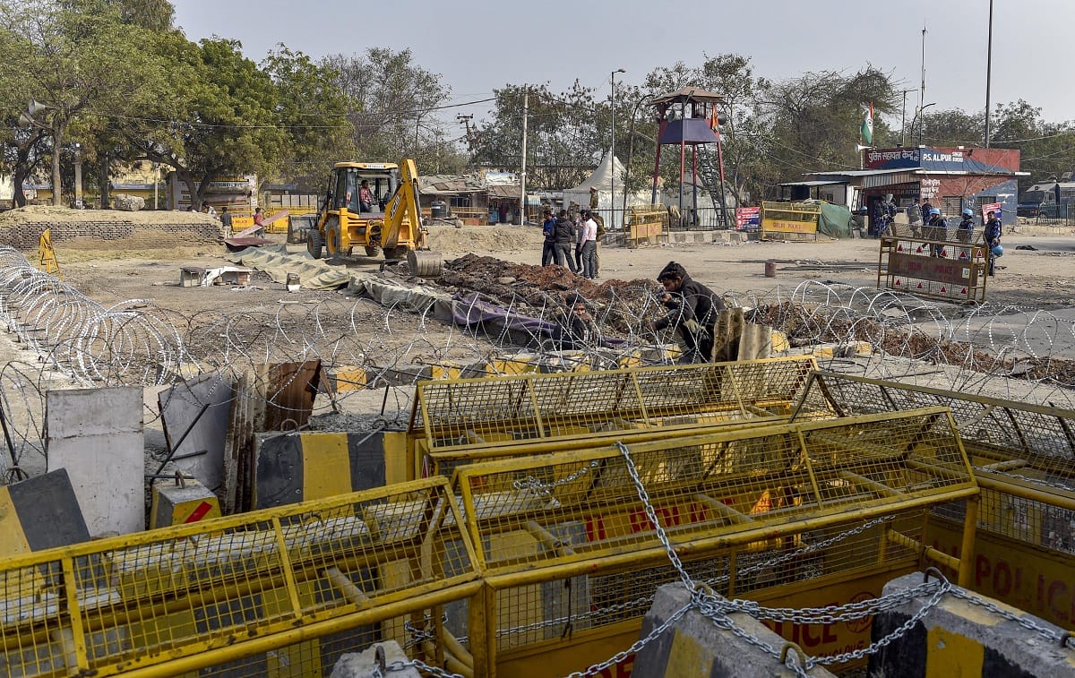 The government credibility should not be dent by police barricades and spikes at Farmers protest, leaders of allied parties along with the party are also worried