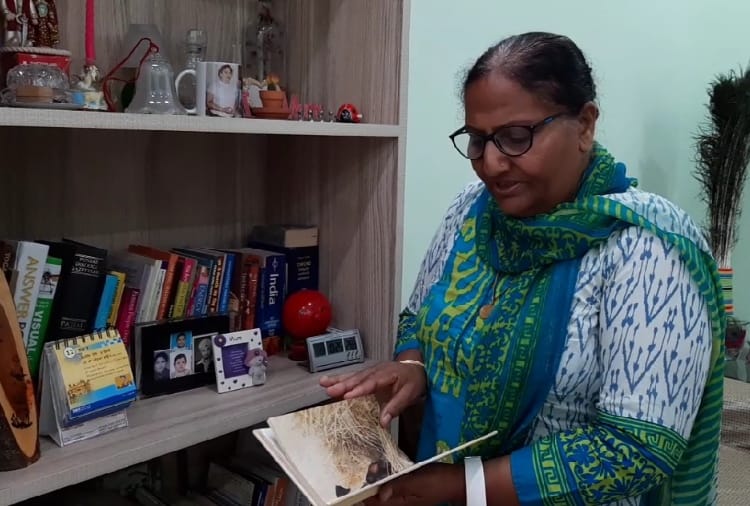 Cancer Patient woman going to college at age of 58 in Punjab