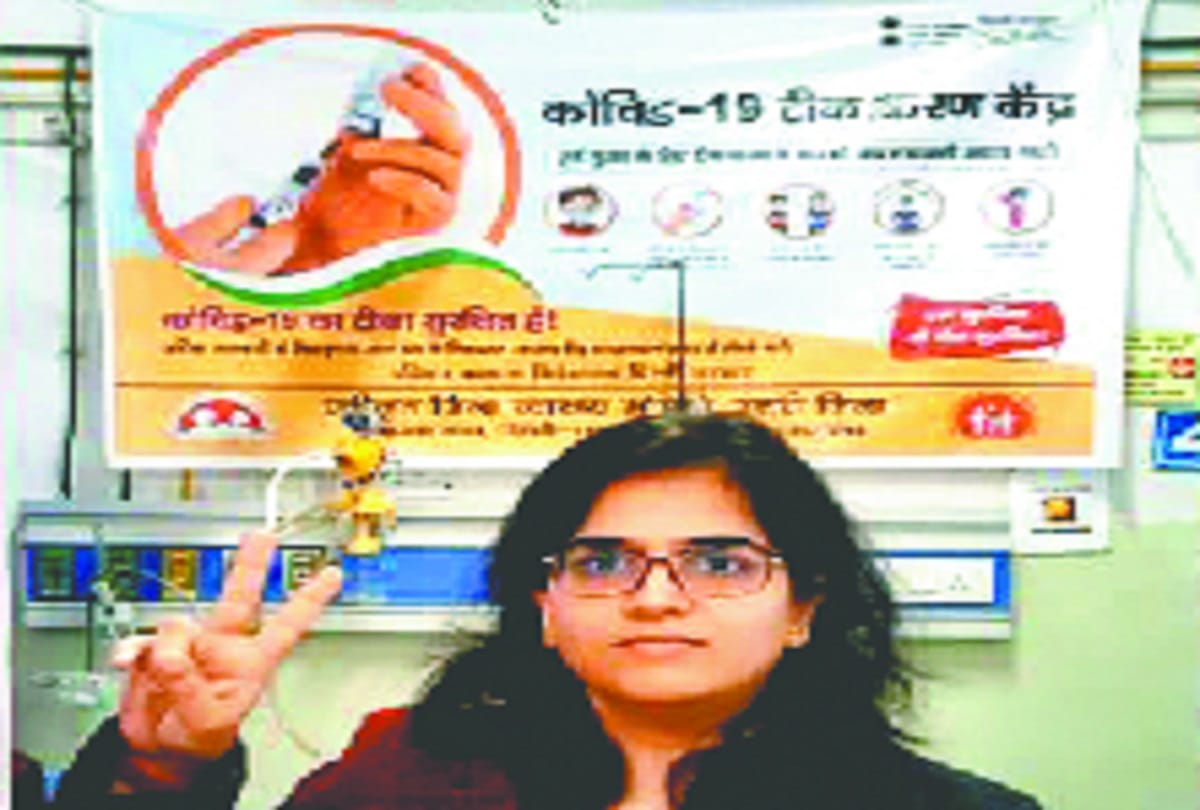 Delhi news: Vaccination of frontline workers started in the capital