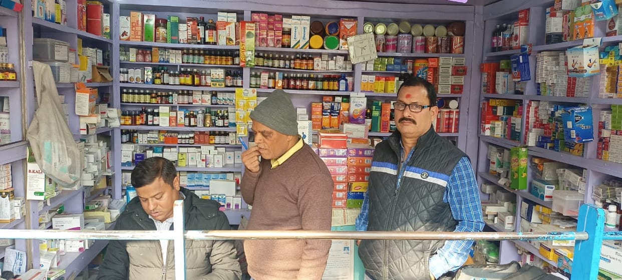 Officers raging on sale of retail drugs by taking wholesale license