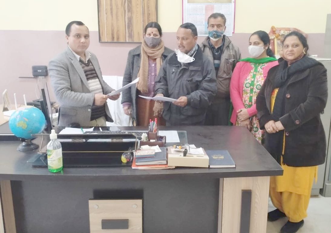 ITI management signs MoU with Handicraft Corporation