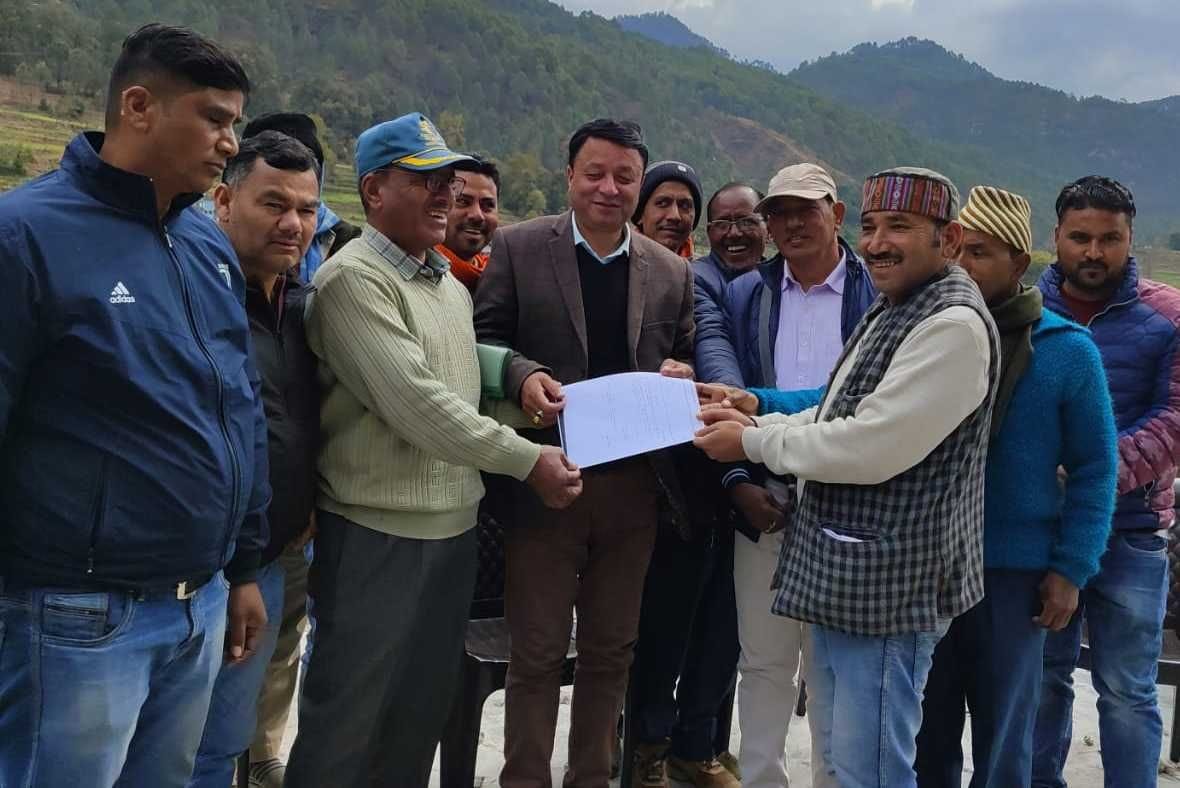 demanded road for khalidhar