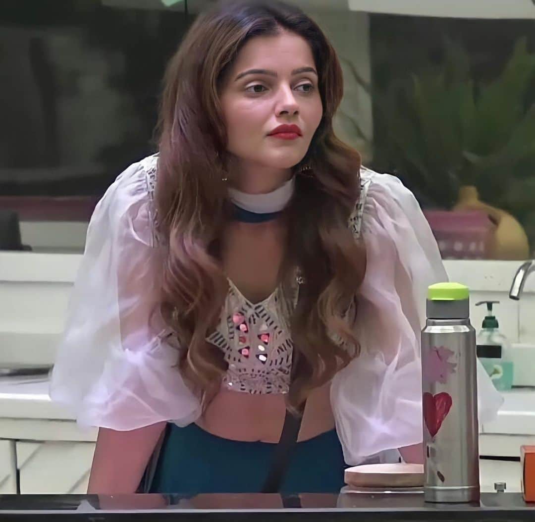 Bigg Boss 14: Rakhi Sawant broke Rubina Dilaik’s expensive make-up, cried ‘Chhoti Bahu’