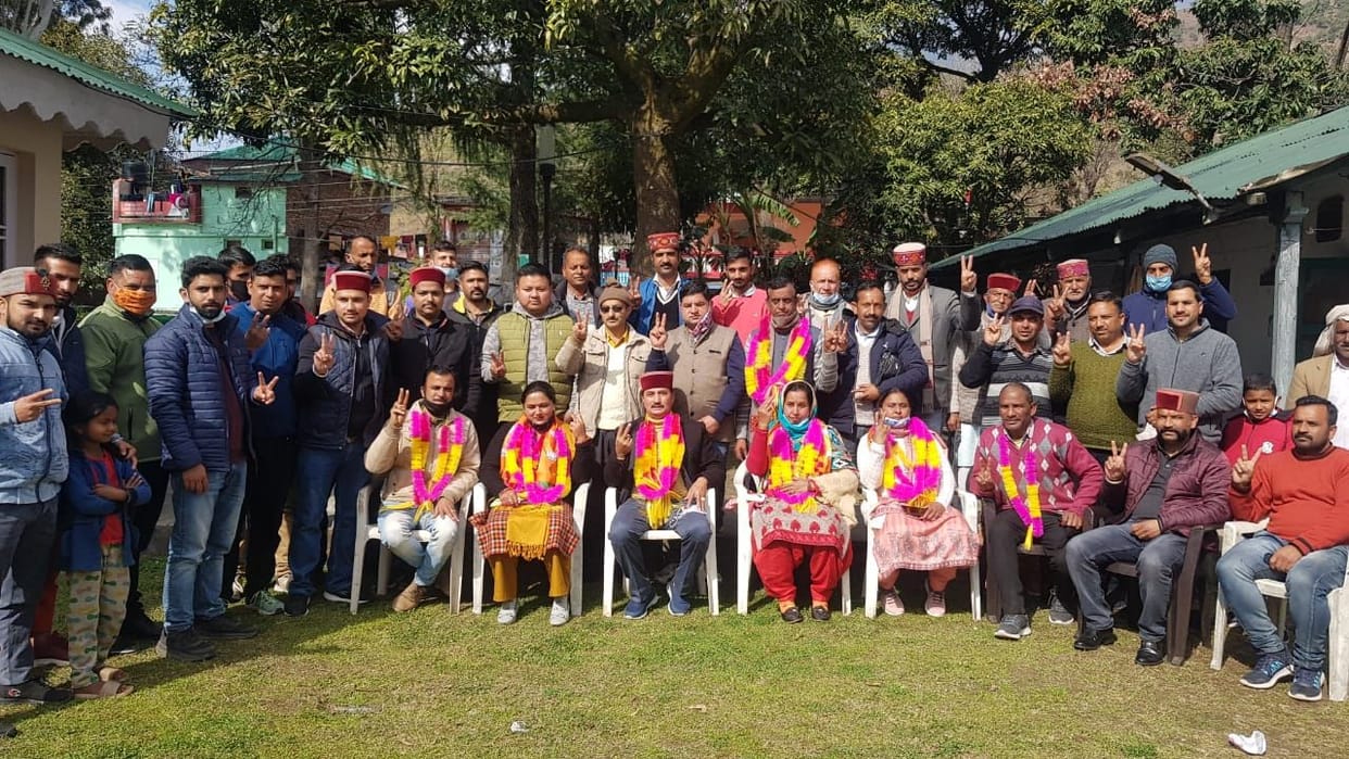 Chuswadi Nagar Panchayat President Kusum Dhiman joins BJP