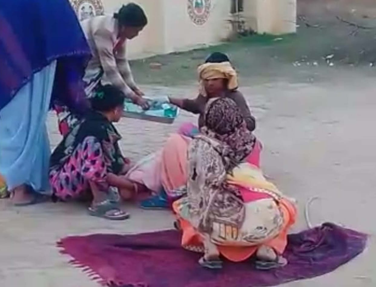 Video of delivery on the ground outside the hospital goes viral
