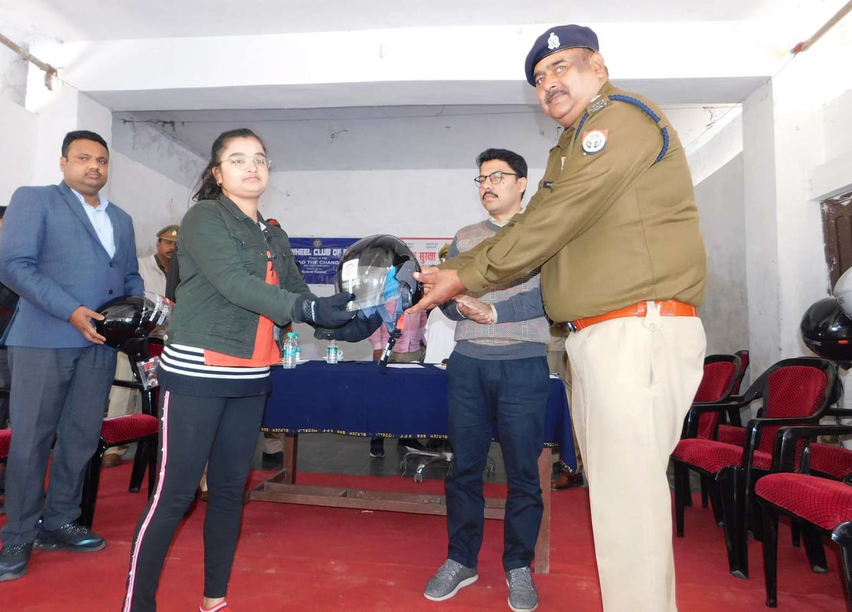 SP administered oath of traffic rules