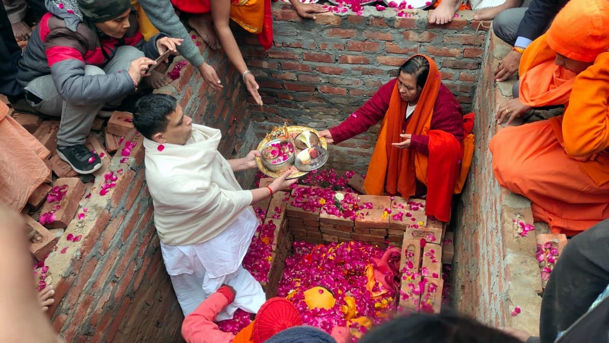 The tomb given to Tapovani Mata Sadhvi Subhadra