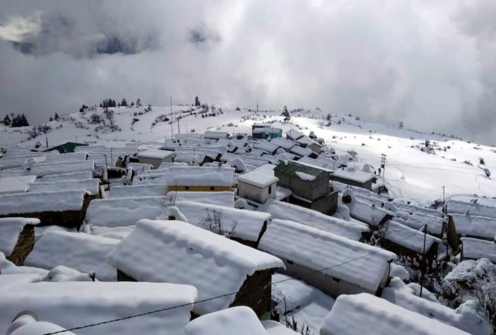 Uttarakhand weather News: Yellow Alert For Rainfall and Snowfall For Two Days