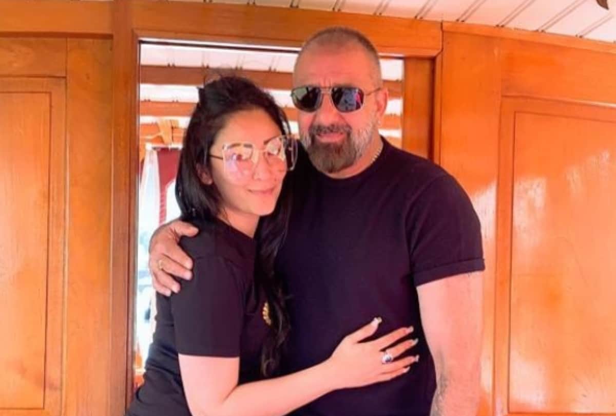 Sanjay Dutt Maanayata Dutt wedding Anniversary on their special day know their beautiful love story