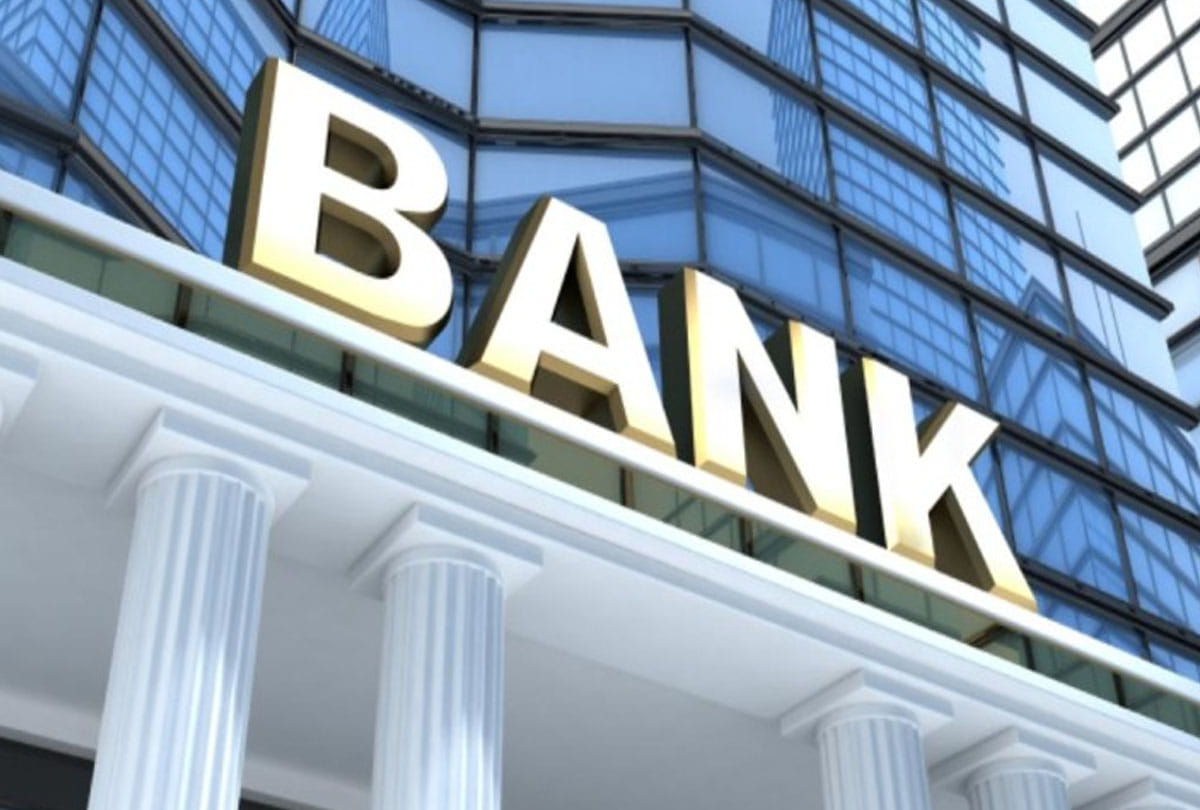 You will not be able to withdraw money after 28 February